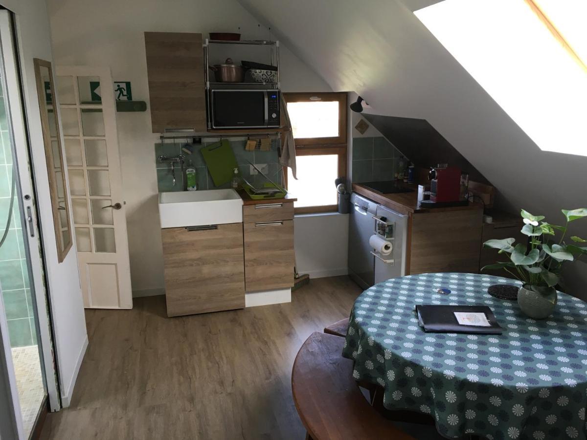 Gite D'Etape Du Tilleul, 4-8 Personnes La Celle-les-Bordes Exteriör bild